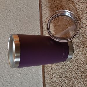 20oz YETI rambler with straw lid